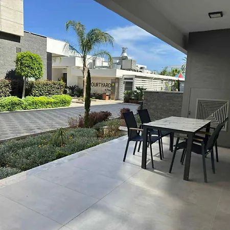 Apartment Elizabeth Courtyard *